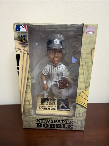 Derek jeter bobble head - derek,